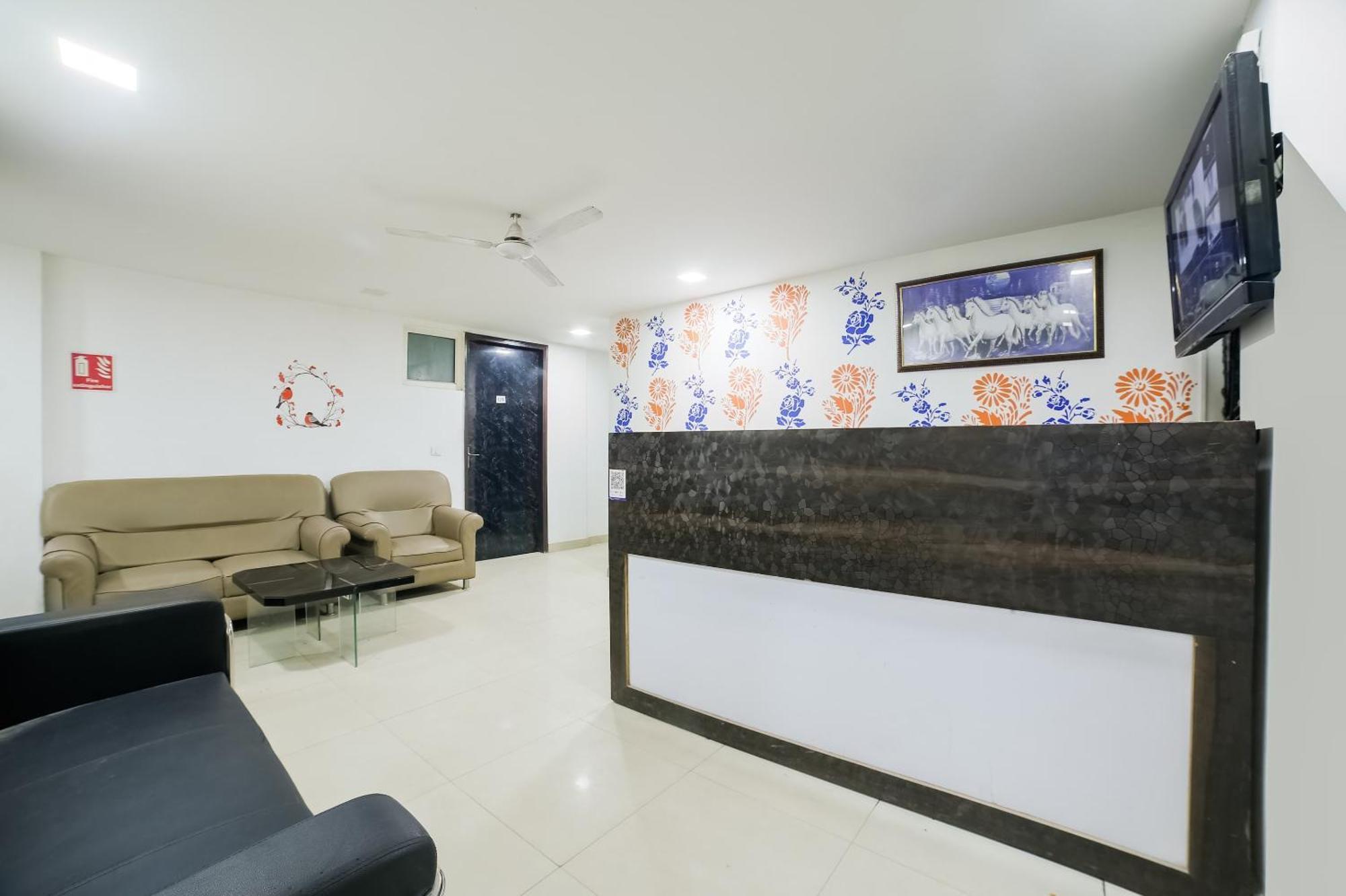 My Comfortable Hotel New Delhi Ngoại thất bức ảnh