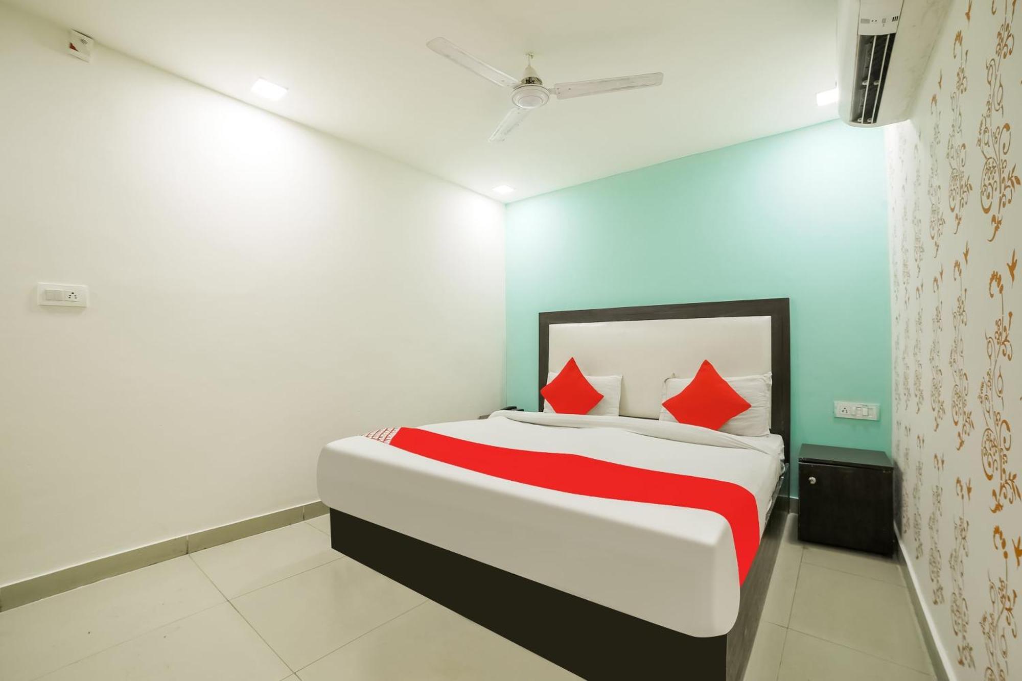 My Comfortable Hotel New Delhi Ngoại thất bức ảnh