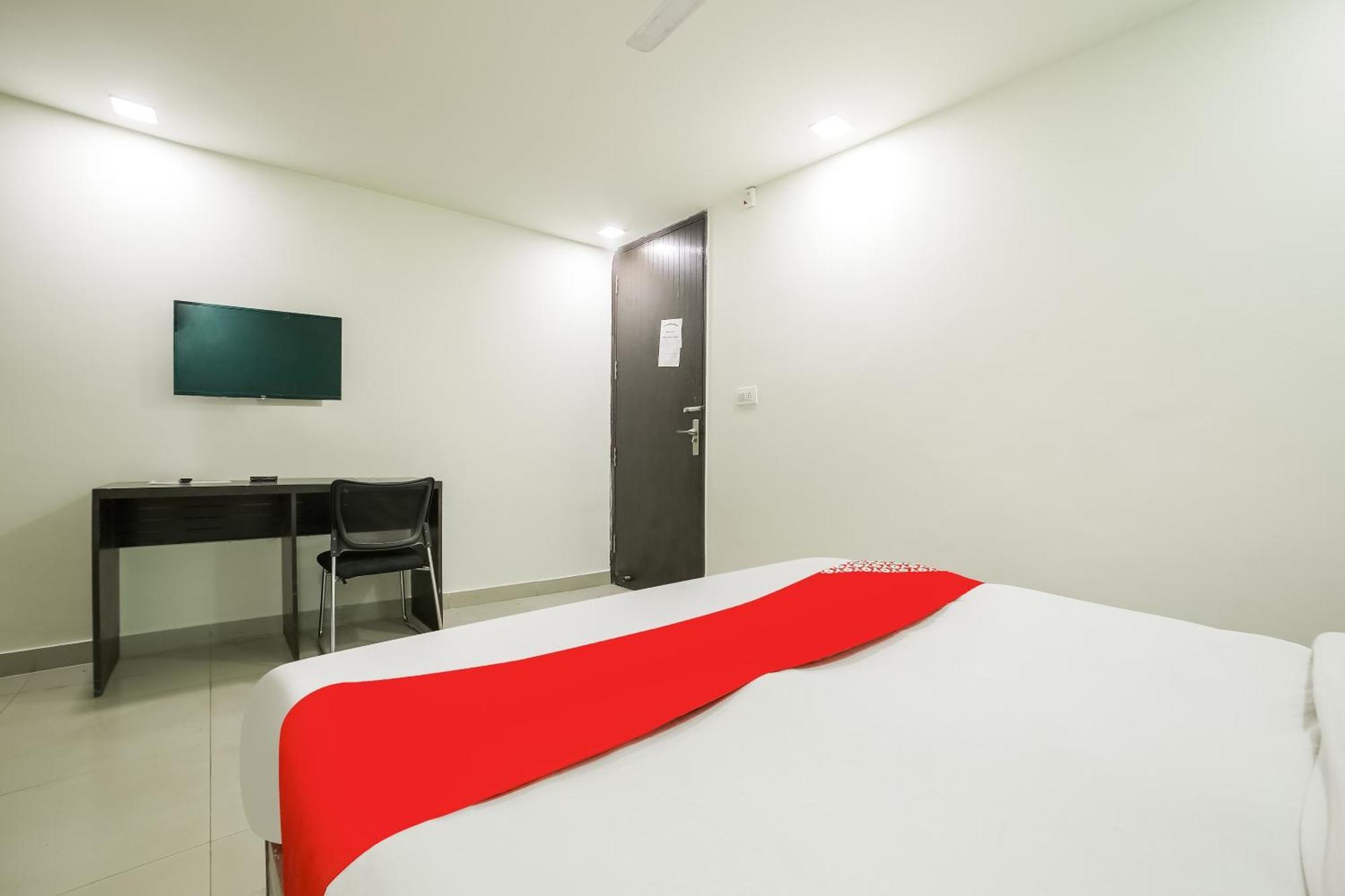 My Comfortable Hotel New Delhi Ngoại thất bức ảnh