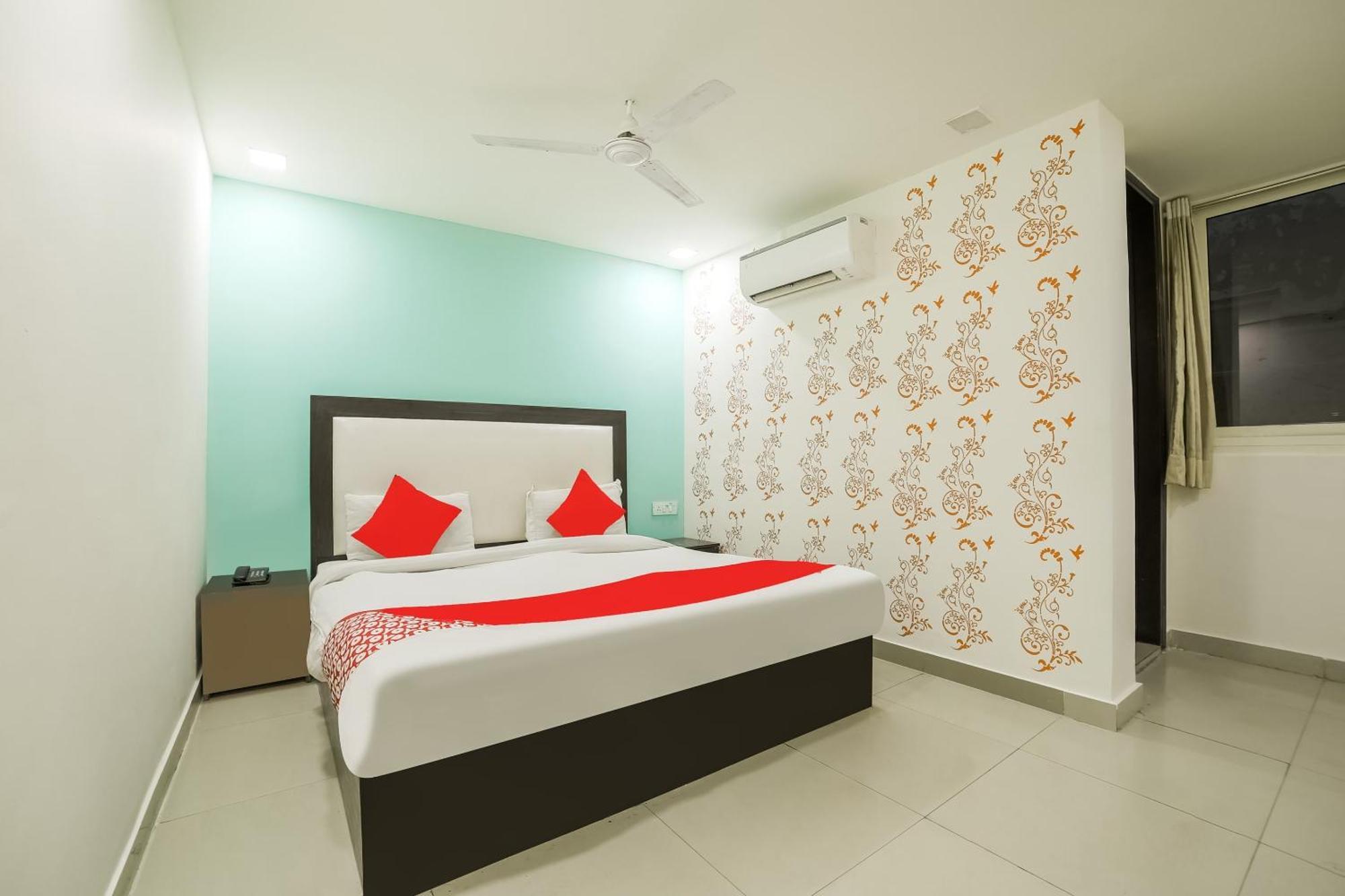My Comfortable Hotel New Delhi Ngoại thất bức ảnh